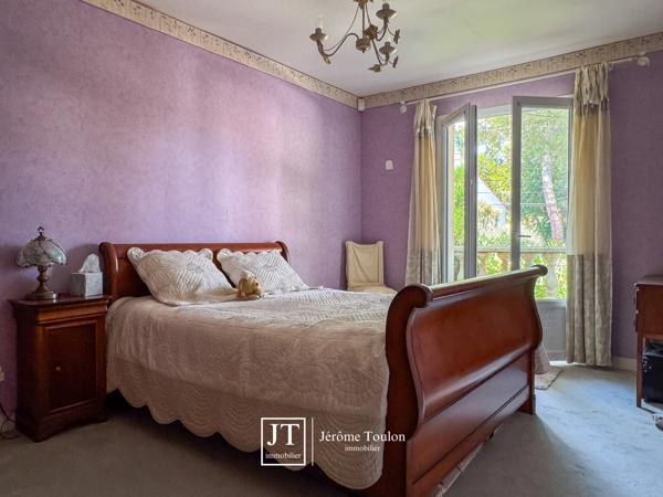 Maison
                                                                                                                                                                                                                                                                                                                        5 pièce(s)                                                                                                                                                                                                          3 chambre(s)                                                                                                                                                                                                          145  m²