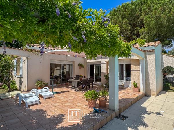 Maison
                                                                                                                                                                                                                                                                                                                        5 pièce(s)                                                                                                                                                                                                          3 chambre(s)                                                                                                                                                                                                          145  m²