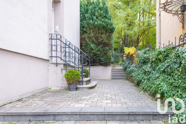 Appartement à vendre 5 pièces 98 m² Saint-Julien-lès-Metz