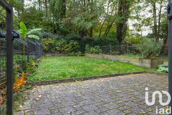 Appartement à vendre 5 pièces 98 m² Saint-Julien-lès-Metz