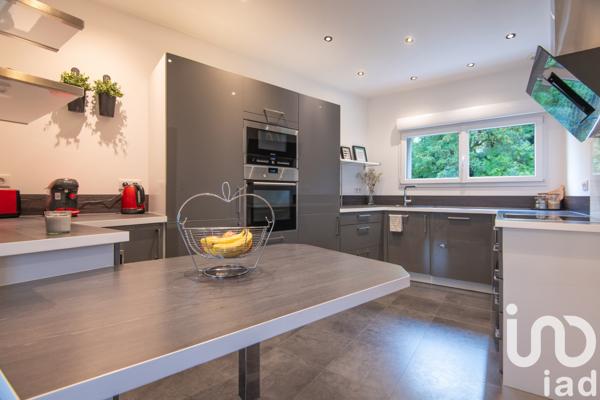 Appartement à vendre 5 pièces 98 m² Saint-Julien-lès-Metz