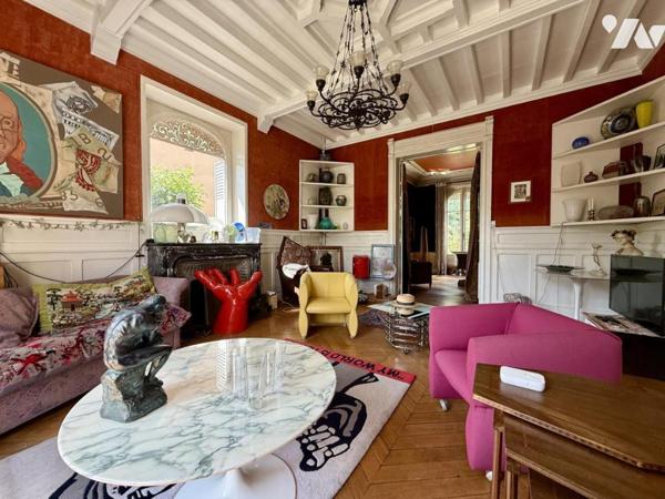 EXCEPTIONNEL - Meudon Bellevue - Maison fin XIXème - 335m2 -12 pièces- Garage - Dépendances