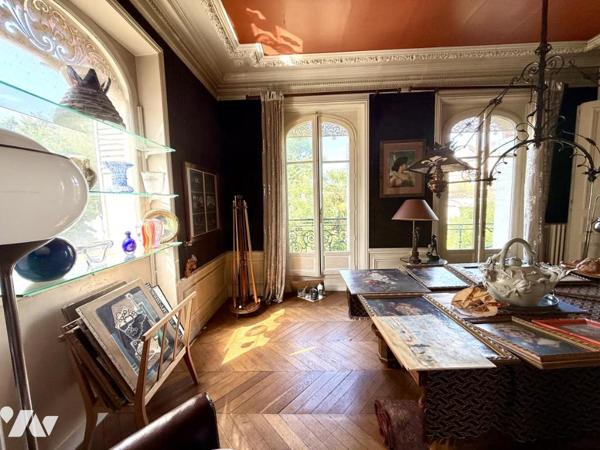 EXCEPTIONNEL - Meudon Bellevue - Maison fin XIXème - 335m2 -12 pièces- Garage - Dépendances