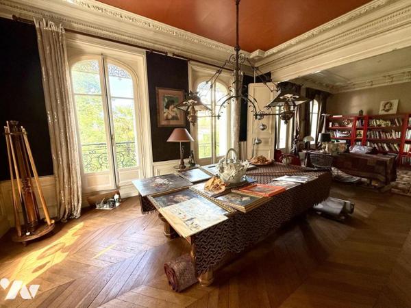 EXCEPTIONNEL - Meudon Bellevue - Maison fin XIXème - 335m2 -12 pièces- Garage - Dépendances