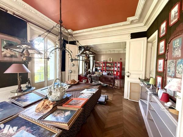 EXCEPTIONNEL - Meudon Bellevue - Maison fin XIXème - 335m2 -12 pièces- Garage - Dépendances