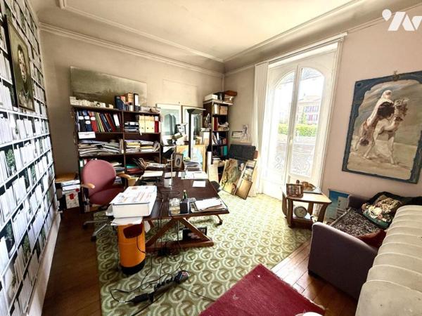 EXCEPTIONNEL - Meudon Bellevue - Maison fin XIXème - 335m2 -12 pièces- Garage - Dépendances