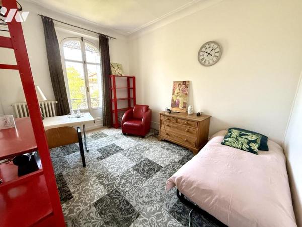 EXCEPTIONNEL - Meudon Bellevue - Maison fin XIXème - 335m2 -12 pièces- Garage - Dépendances