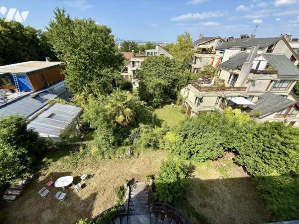 EXCEPTIONNEL - Meudon Bellevue - Maison fin XIXème - 335m2 -12 pièces- Garage - Dépendances