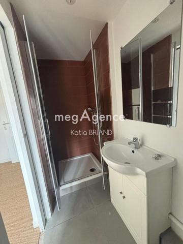 Appartement à LAVAL, 53000 - 2 pièces 30m²