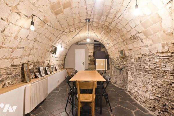 ANGERS HYPERCENTRE MAISON CLASSEE EXPLOITEE EN CHAMBRES D'HOTES