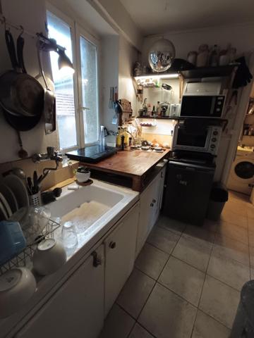 STUDIO VENDU LOUE QUARTIER TRIBUNAL 32M2