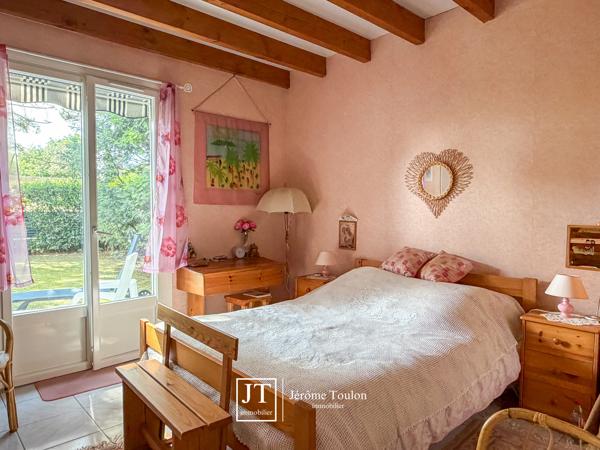 Maison
                                                                                                                                                                                                                                                                                                                        6 pièce(s)                                                                                                                                                                                                          4 chambre(s)                                                                                                                                                                                                          136  m²