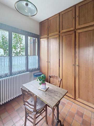 Maison individuelle avec jardin et garages proche toutes commodités
