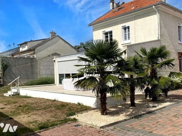 MAISON ANCIENNE SUR + DE 1 100 M² DE TERRAIN