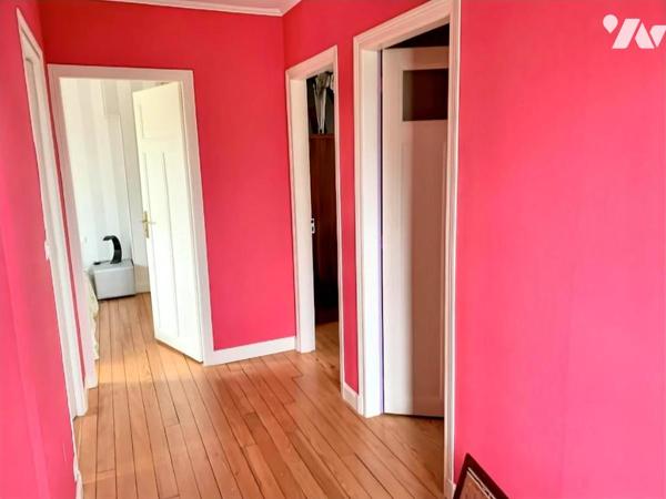 MAISON ANCIENNE SUR + DE 1 100 M² DE TERRAIN