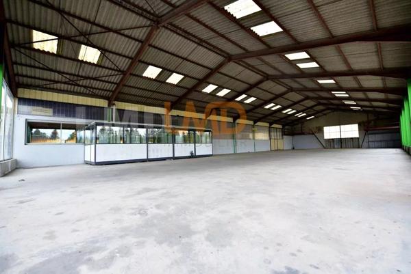 Vente A Terme- Local Commercial- Zone Artisanale