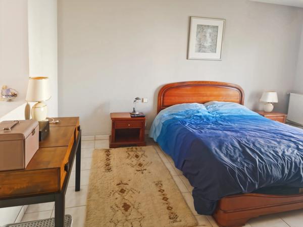 (45140) INGRÉ - 7 PIÈCES - 5 CHAMBRES - 203 m² - BEAUX VOLUMES - TERRAIN 1600 m² - TERRASSE - SOUS-SOL ET GARAGE