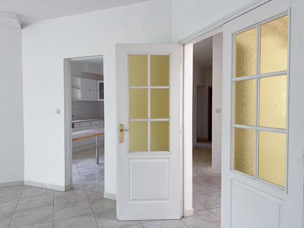 Maison familiale à Beaucouzé de 200m2, 5 chambres (possible 6), double garage et jardin