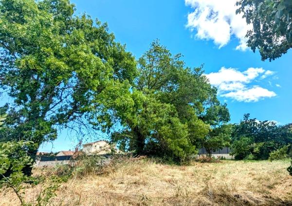 terrain constructible viabilisé 500 m²