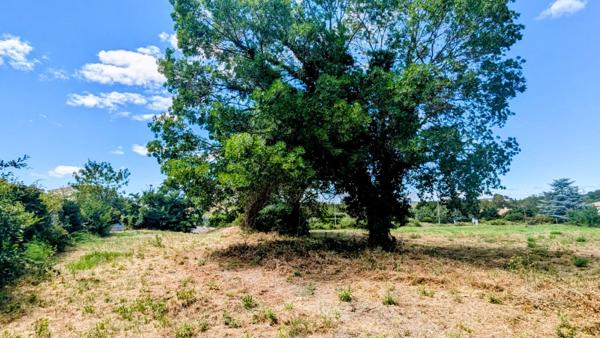 terrain constructible viabilisé 500 m²