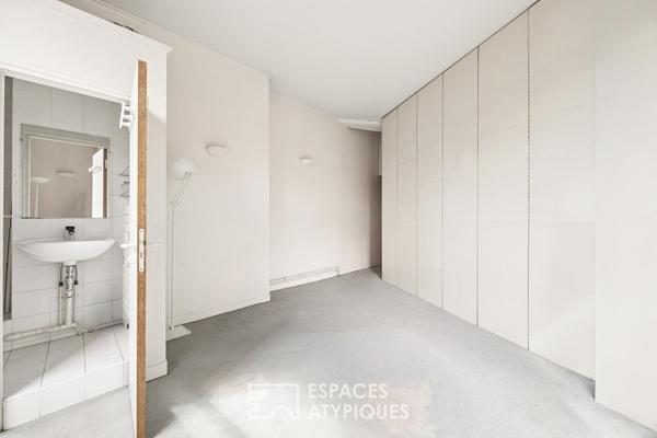 Duplex de caractère avec balcon à revisiter à Saint Michel