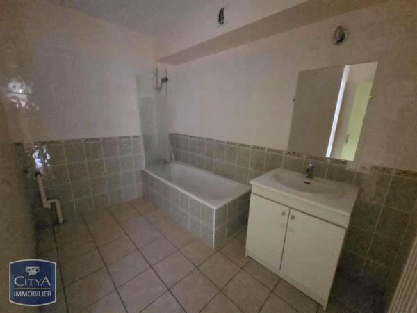 Appartement à louer 3 pièces 76.25m²