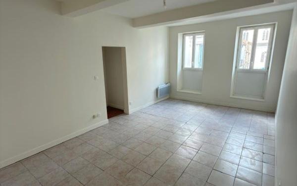 Appartement à louer    3 pièces • 78,41 m2 Valence