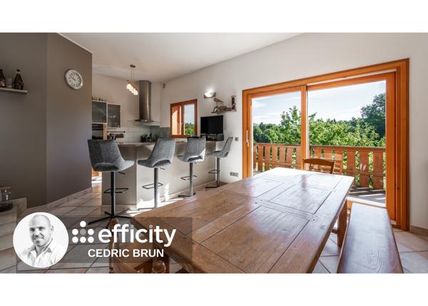 Maison 7 pièces - 229 m²