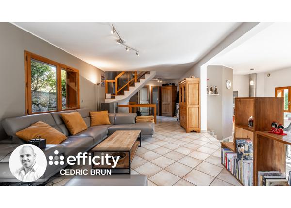 Maison 7 pièces - 229 m²