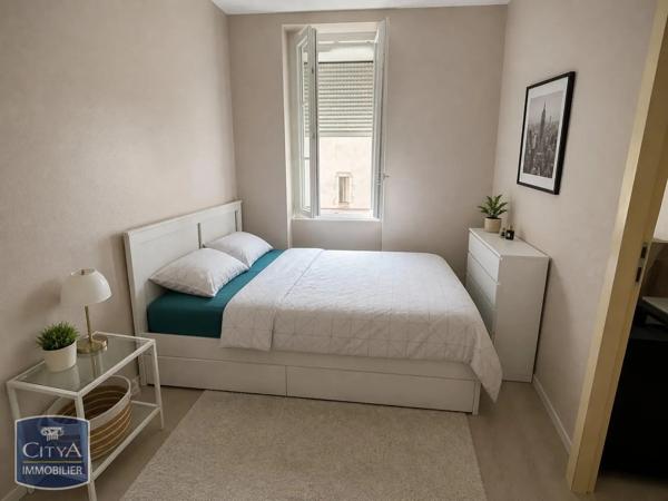 Appartement à louer 2 pièces 33.15m² Agen (47000)