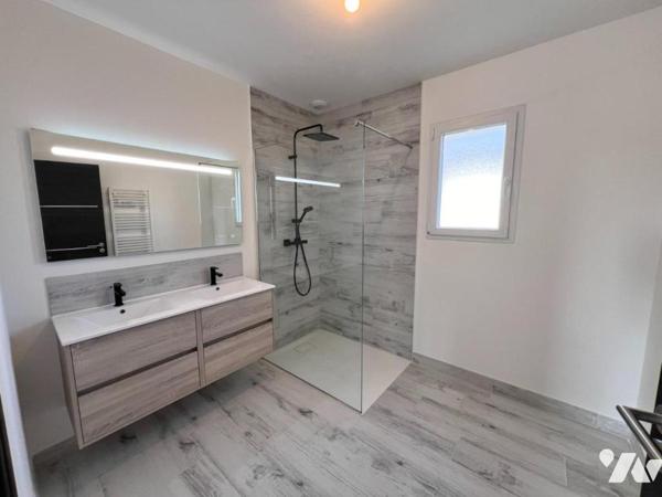 Maison de plain-pied 5 pièces 91 m² COUR CHEVERNY