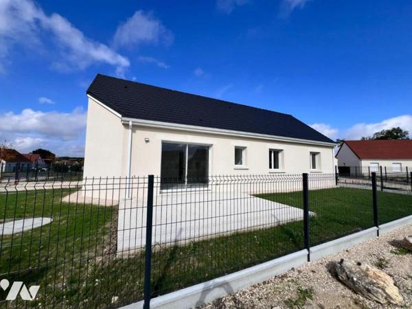 Maison de plain-pied 5 pièces 91 m² COUR CHEVERNY