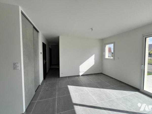 Maison de plain-pied 5 pièces 91 m² COUR CHEVERNY