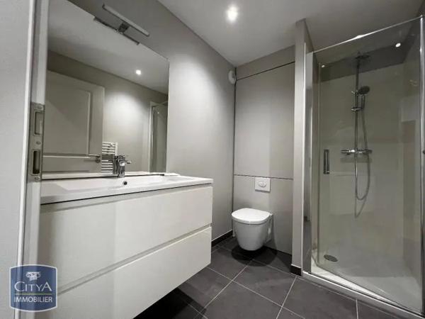 Appartement à louer 2 pièces 38.1m²