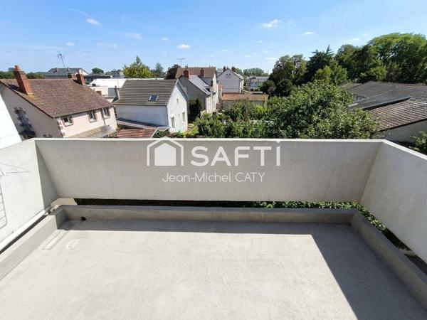 COSNE-COURS-SUR-LOIRE – Appartement 2 pièces de 45 m² avec parking couvert et cave