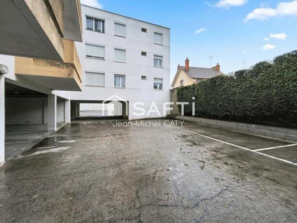COSNE-COURS-SUR-LOIRE – Appartement 2 pièces de 45 m² avec parking couvert et cave