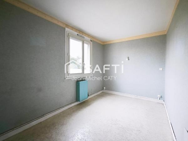 COSNE-COURS-SUR-LOIRE – Appartement 2 pièces de 45 m² avec parking couvert et cave