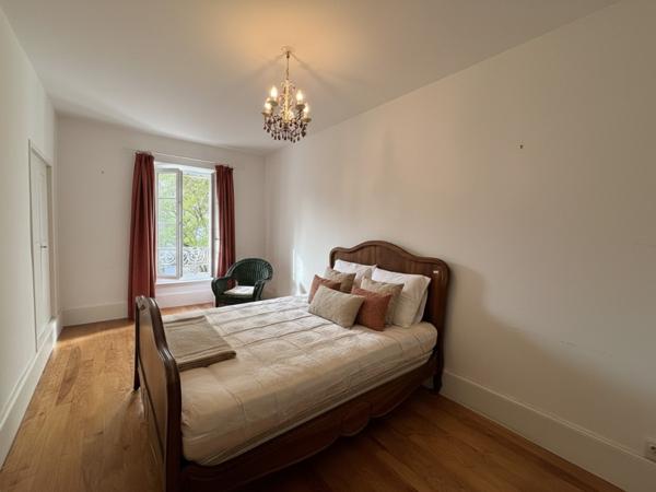 Maison 10 pièces - 255 m² Exclusivité efficity