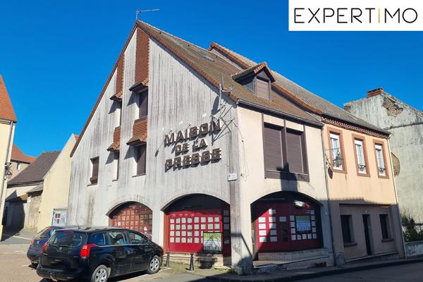 Saint-Éloy-les-Mines (63700) Montaigut-en-Combraille, Maison de Bourg de 184 m²