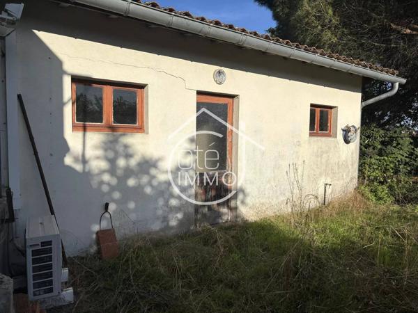 Castillon-la-Bataille : Maison de ville, garage et jardin
