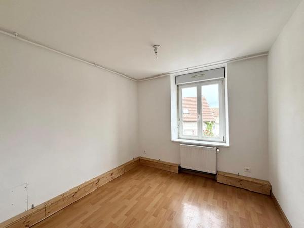 Appartement à louer 3 pièces 49.06m² Valentigney (25700)