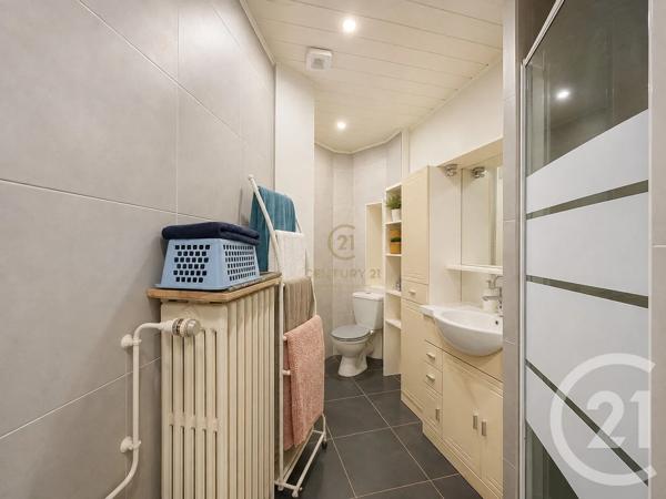 Maison à vendre  7 pièces - 180 m 2   GRIGNY  - 69