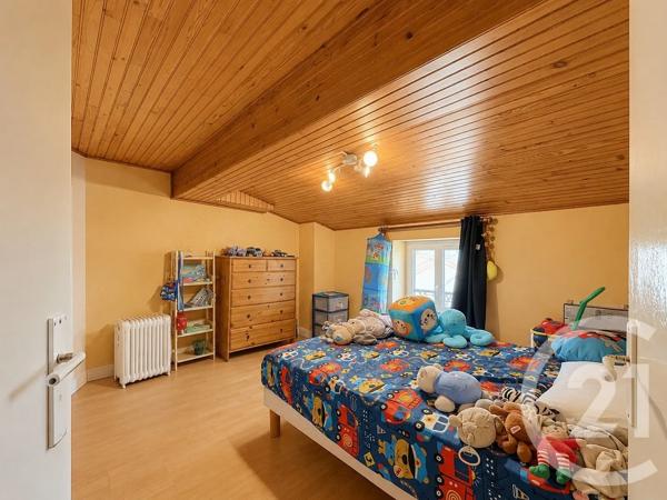 Maison à vendre  7 pièces - 180 m 2   GRIGNY  - 69