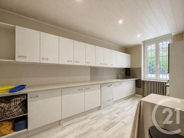 Maison à vendre  7 pièces - 180 m 2   GRIGNY  - 69