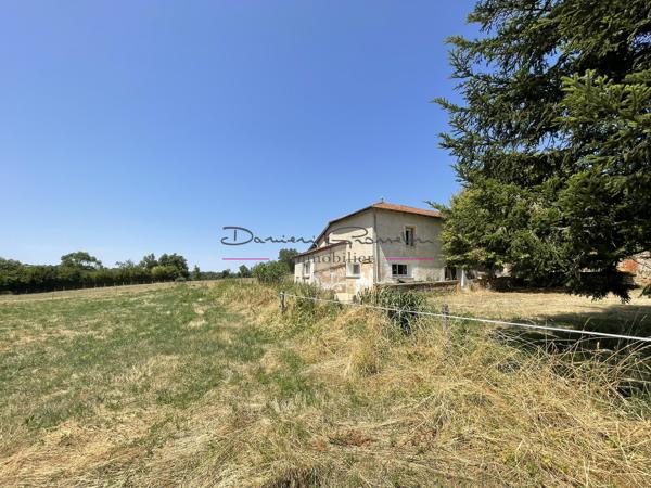 Maison à rénover avec grand terrain attenant en pleine campagne