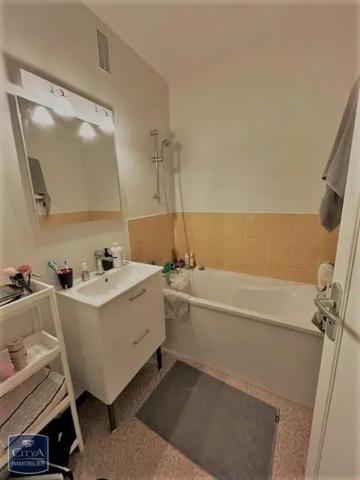 Appartement à louer 3 pièces 70m² Chalon-sur-Saône (71100)