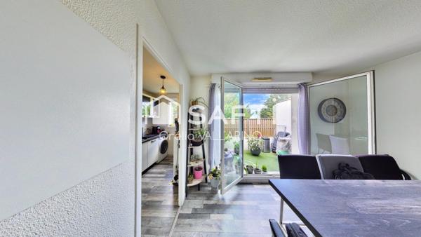 T2 avec balcon et piscine, Résidence sécurisée