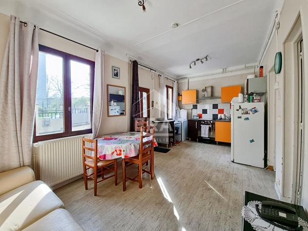 Montreuil maison de 3 pièces de 40 m² avec jardin et dépendance