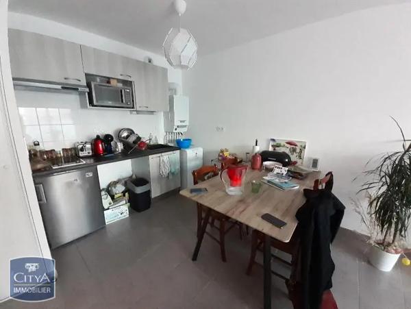Appartement à louer 2 pièces 40.77m² Montlouis-sur-Loire (37270)