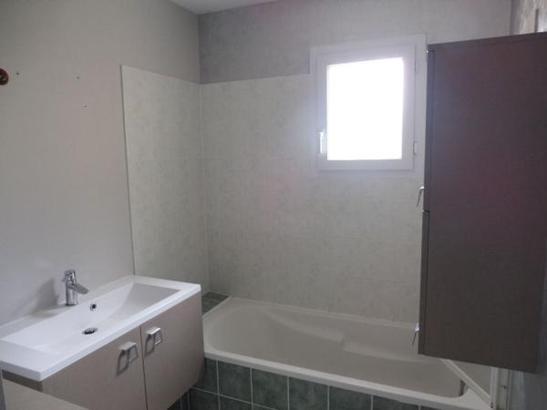 LAVAL, maison plain pied intégral